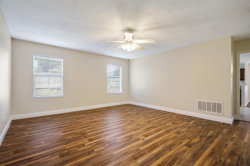 Legends Of Mckinney Ph III - Residential Lease