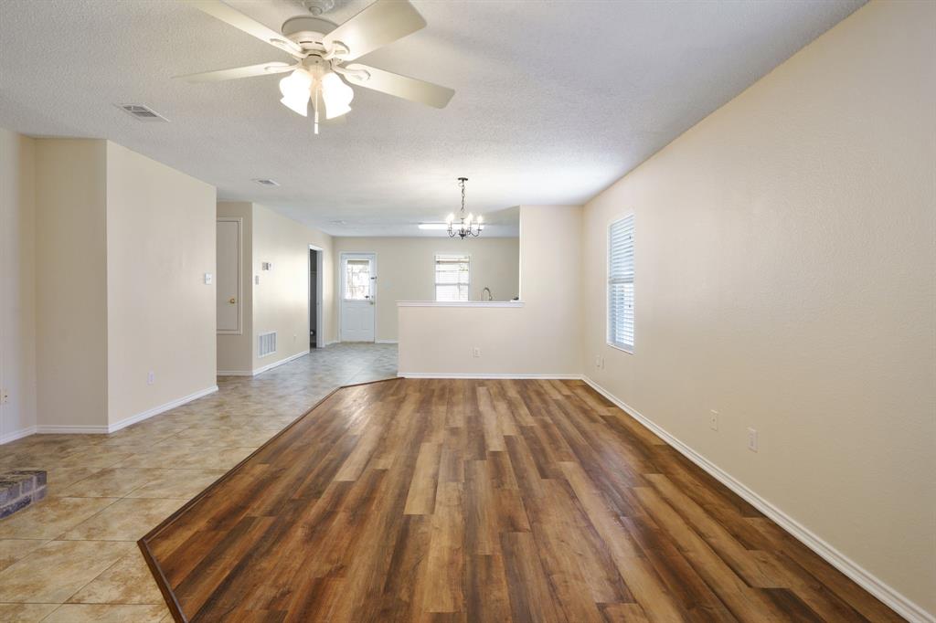 Legends Of Mckinney Ph III - Residential Lease