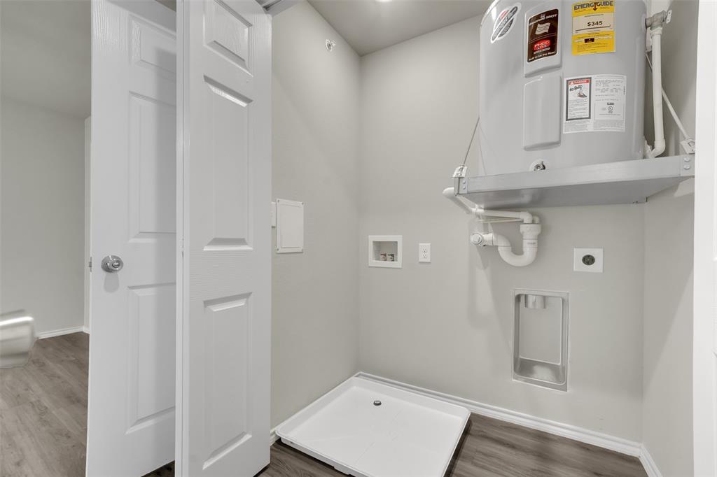 Sable Ridge Condos Ph 01-06 - Residential