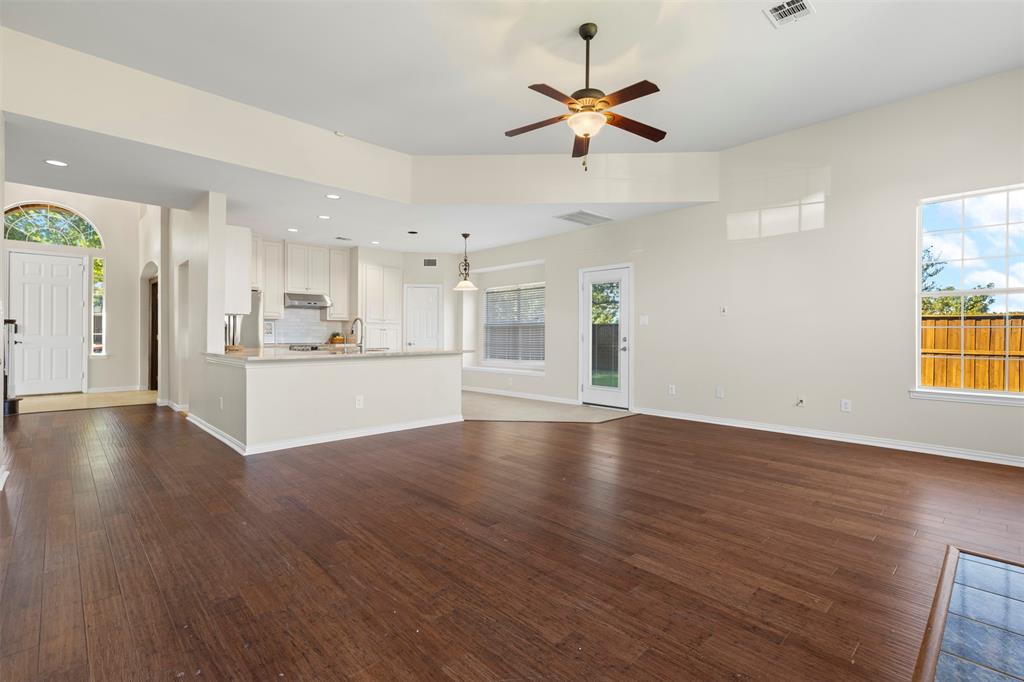 5401 Wolcott Place