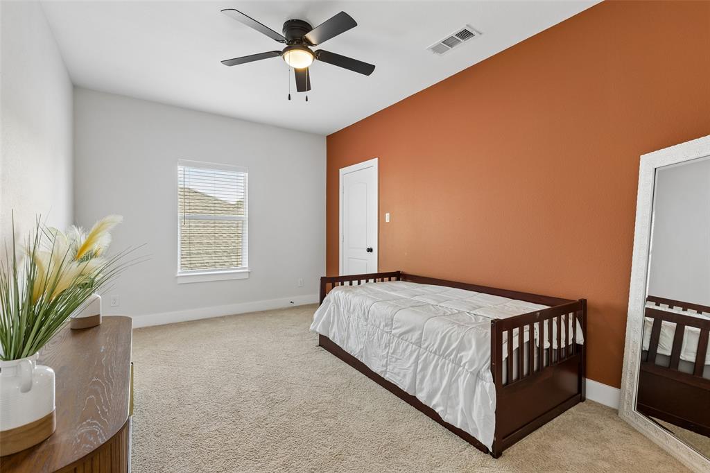 Central Ave 02 - Residential