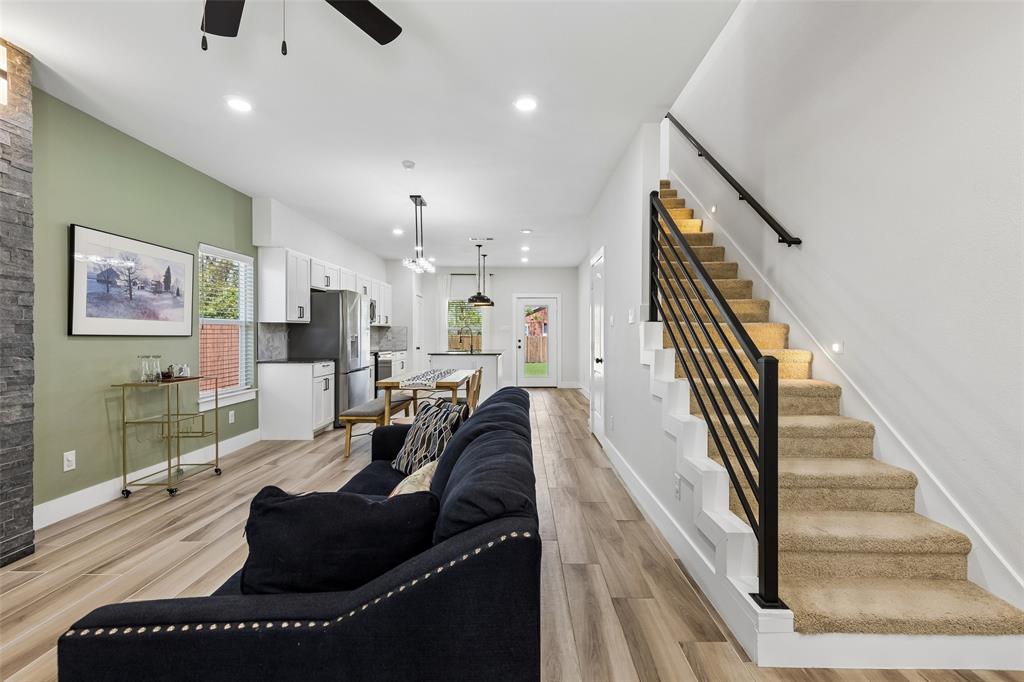 4545 Cherbourg Street