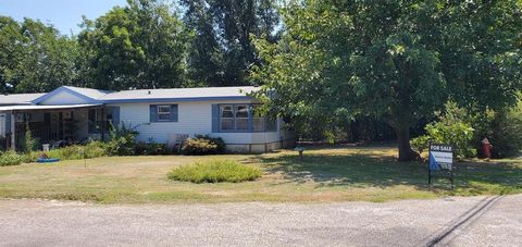 1801 Taxco Court Granbury TX 76048