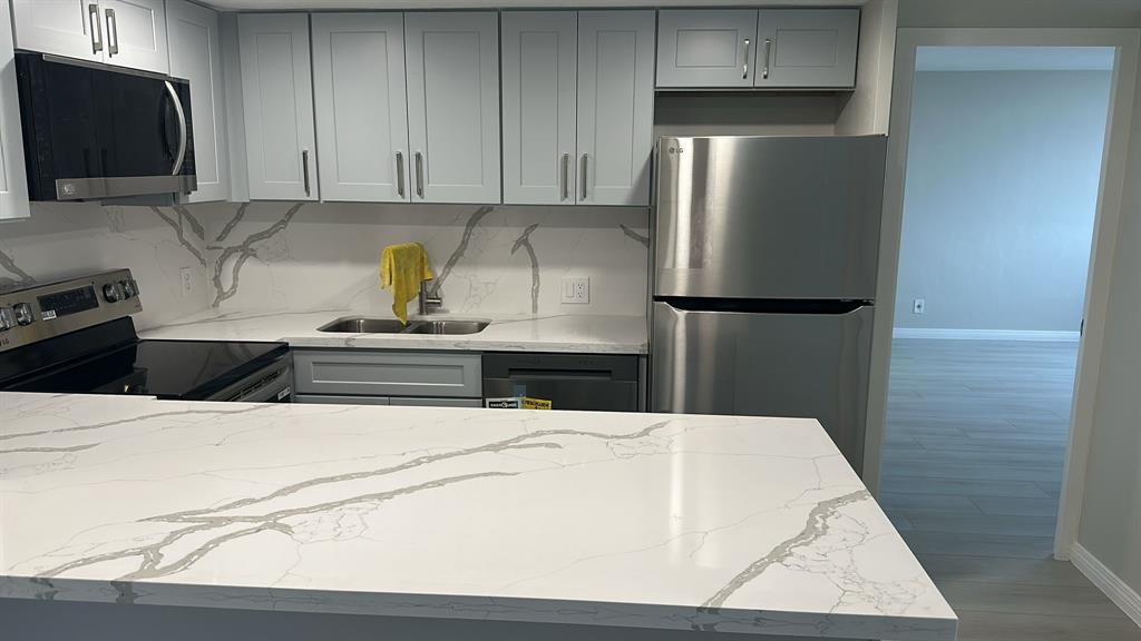 7520 Hornwood Drive 708