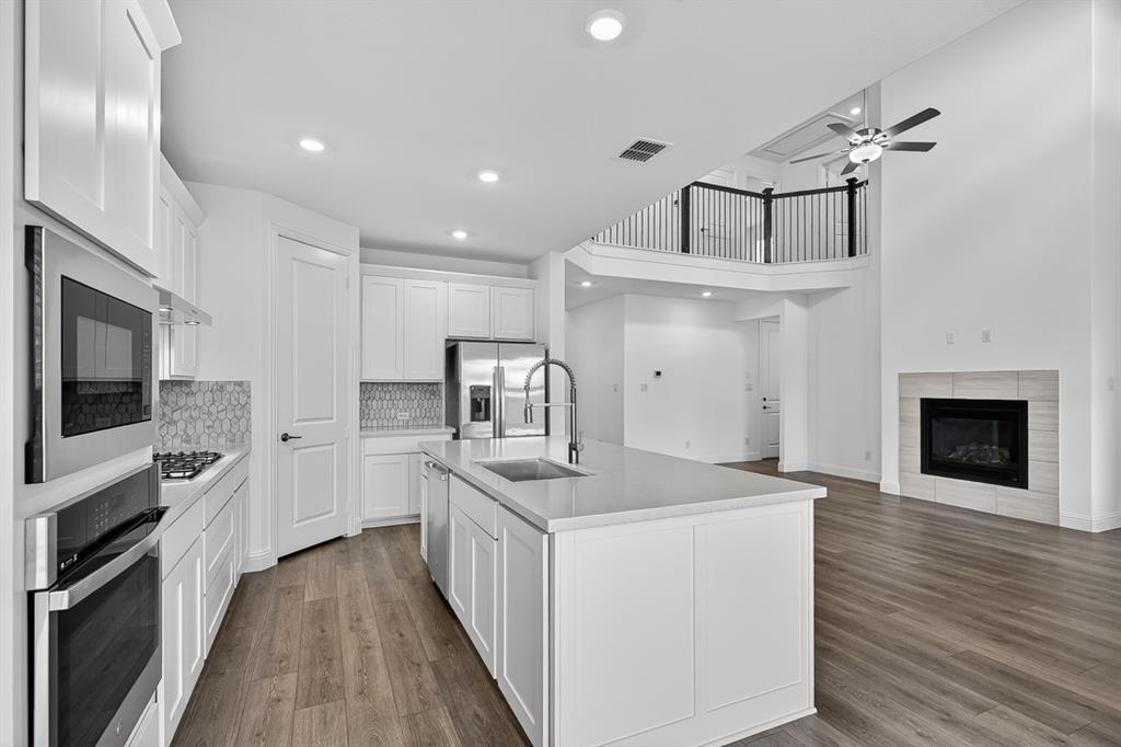 1424 Chestnut Gardens