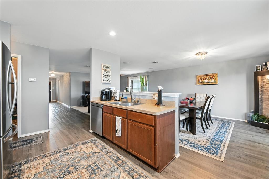 328 Broken Bow