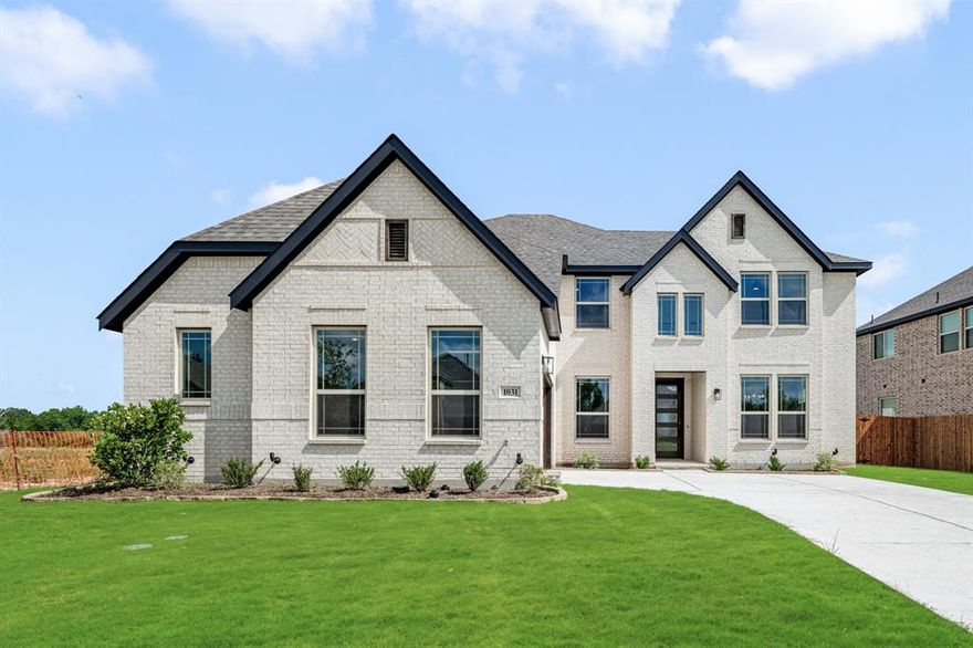 *Contact Community Manager for incentives!* NEW BUILD! NEVER LIVED IN. Ready NOW! This stunning Bloomfield Seaberry II perfectly blends luxury and functionality, featuring 4 bedrooms and 4 baths with a striking upgraded white brick facade, cedar garage doors, and a swing-style garage for added charm. Enter through the impressive 8' front door into an elegant main level where abundant wood flooring flows through presentation areas, and thoughtful details like vaulted ceilings and uplights enhance the overall aesthetic. The Deluxe Kitchen is a chef’s dream, boasting Double Ovens, a 5-burner cooktop, a white apron farm sink, pot and pan drawers, a wood vent hood, Quartz and Granite counters, and custom cabinetry. The expansive Family Room features a gas Fireplace with Tile-to-Ceiling detail, creating a warm and inviting centerpiece. The first floor includes two bedrooms, including a tranquil Primary Suite with spa-like amenities such as a garden tub, glass-enclosed shower, L-shaped dual vanity, and a large walk-in closet. Upstairs, two additional bedrooms join a spacious Game Room, overlooking the space below for a seamless flow. Additional highlights include a mud room, a Study with Glass French doors, window seats, natural gas heat, a tankless gas water heater, and an oversized interior lot. Residents also enjoy community amenities, including a swimming pool and five parks, perfect for recreation and relaxation. Visit Bloomfield at The Oaks to experience this exceptional home today!