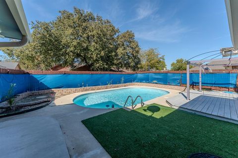 A home in Hickory Creek