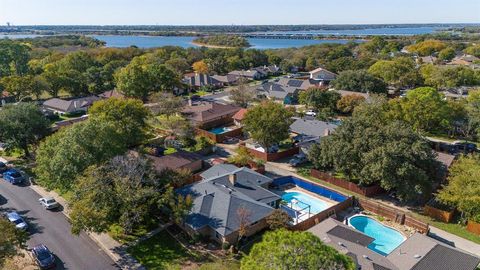 A home in Hickory Creek