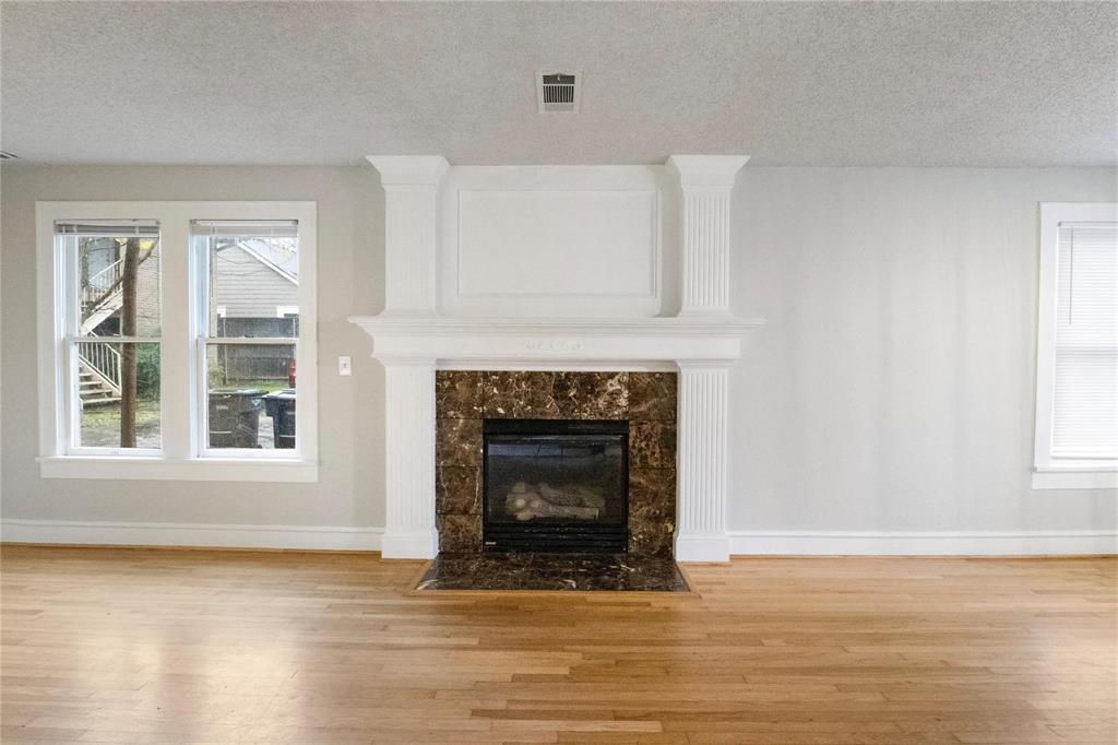 Bailey William J Add - Residential Lease