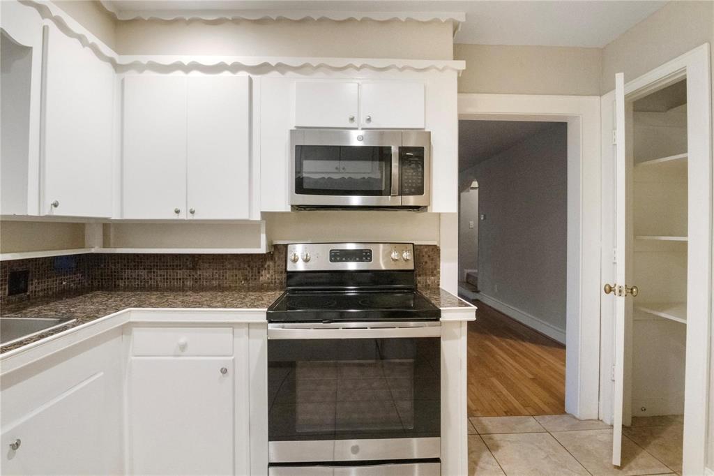 Bailey William J Add - Residential Lease