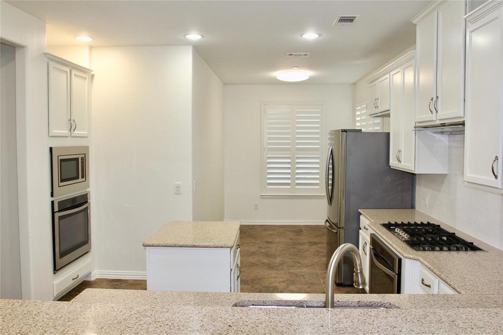 Preston Village Ph II - Residential Lease