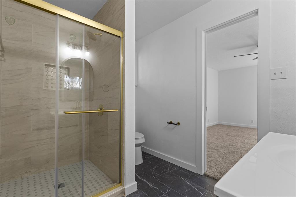 Glen Oaks - Residential