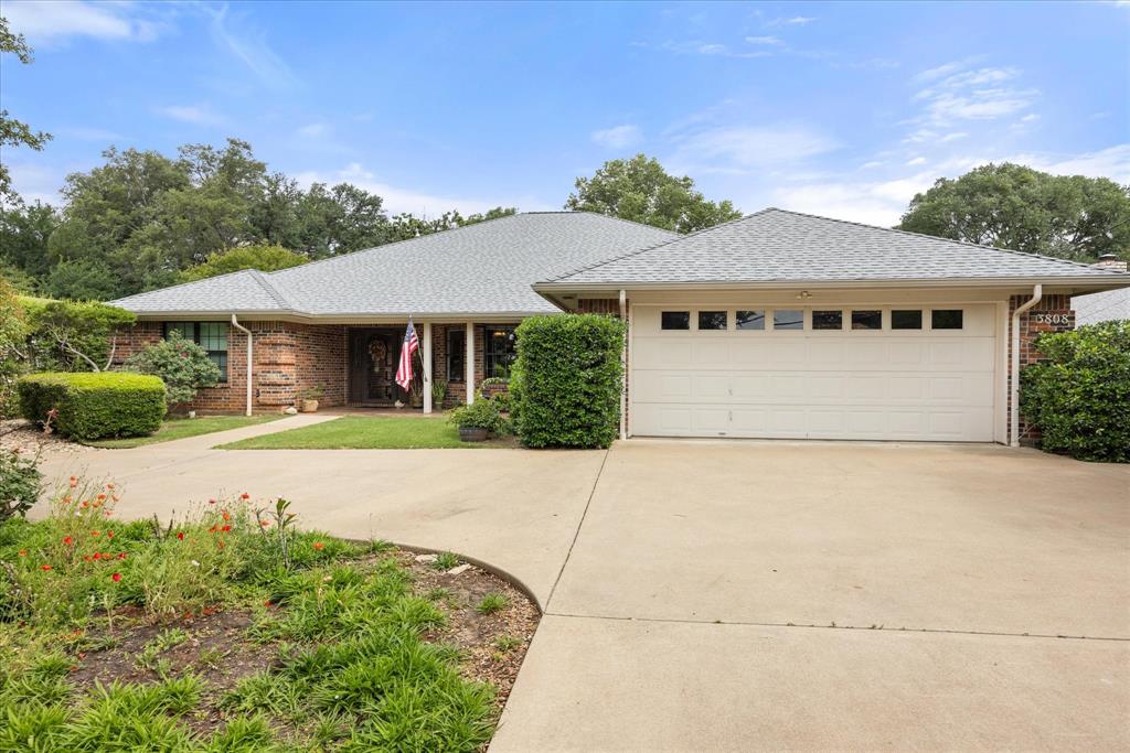 Decordova Bend Estate - Residential