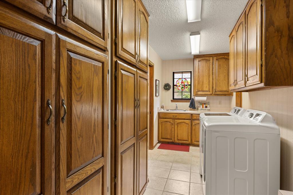 Decordova Bend Estate - Residential