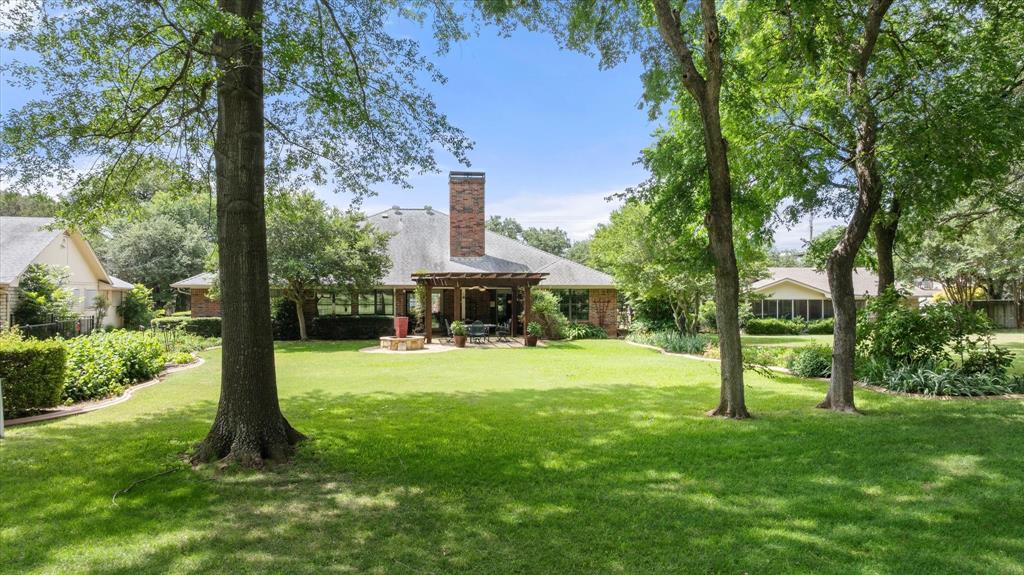 Decordova Bend Estate - Residential