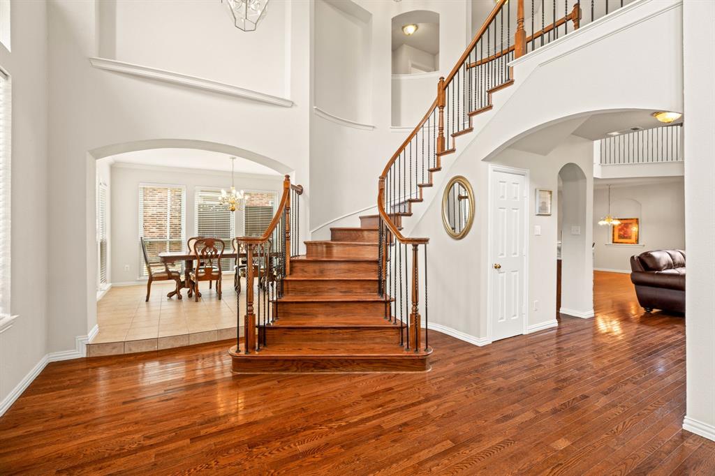 2012 Burnside Drive