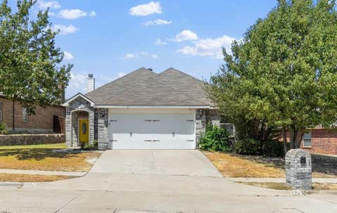 Photo of 8275 Clarksprings Drive, Dallas, TX 75236 (MLS # 21368928)