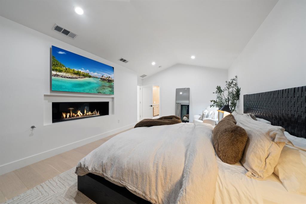 CANYON CREEK COUNTRY CLUB - Residential