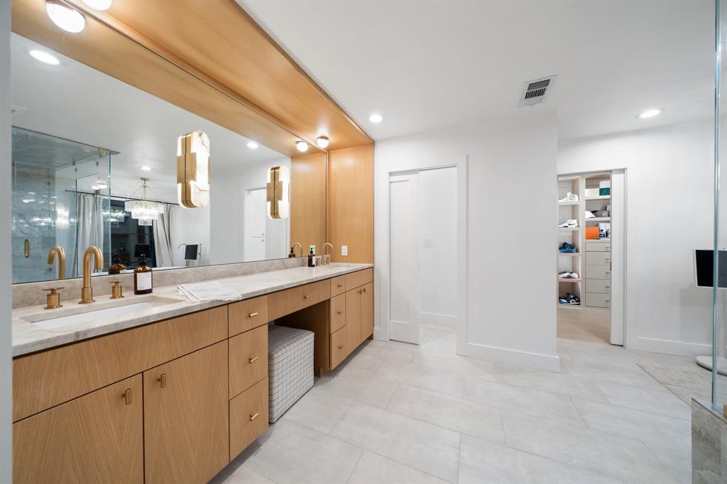 CANYON CREEK COUNTRY CLUB - Residential