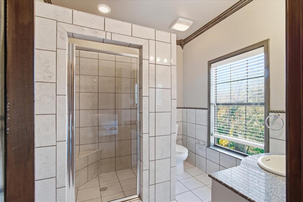 Woodland Hills Colleyville - Residential