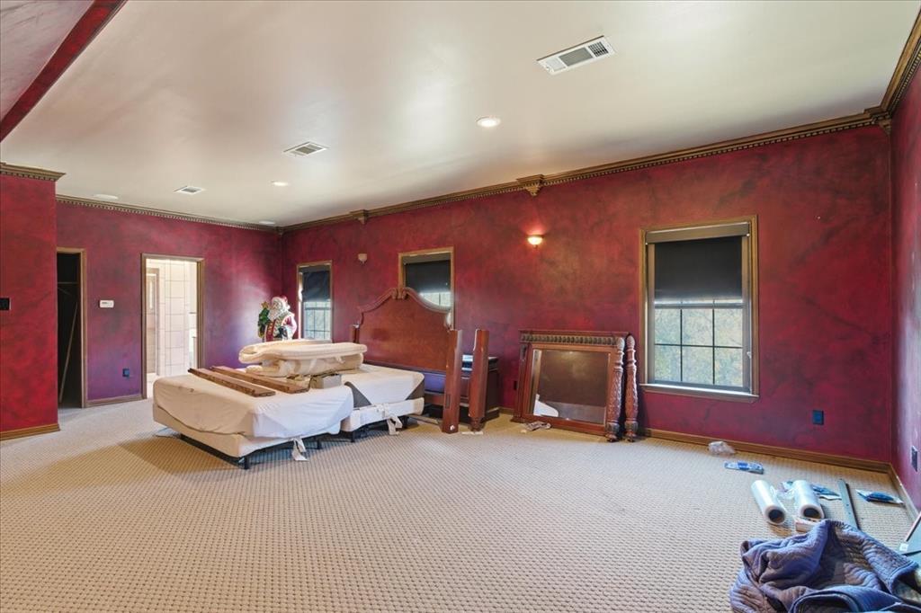 Woodland Hills Colleyville - Residential