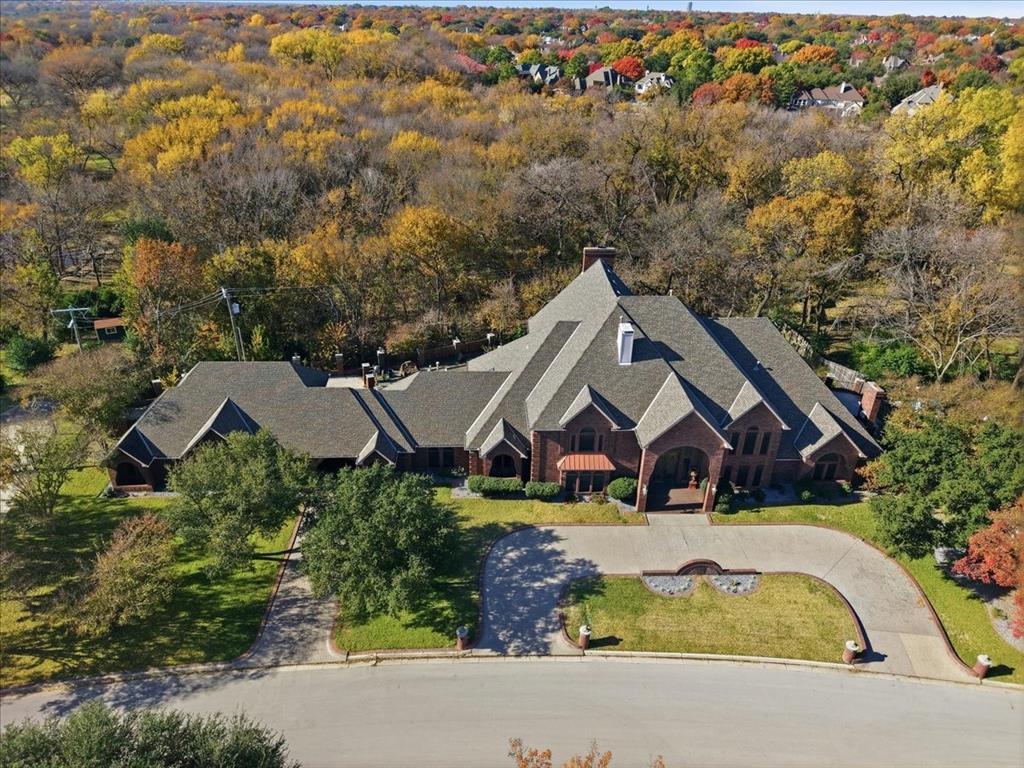 Woodland Hills Colleyville - Residential