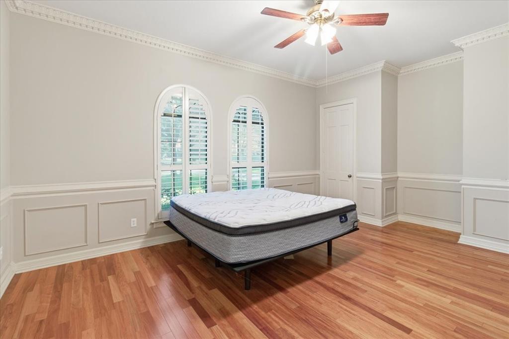 Woodland Hills Colleyville - Residential