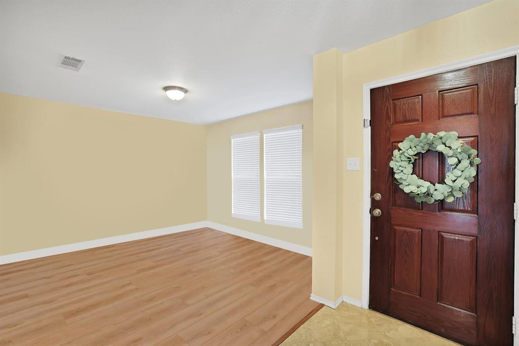 10444 Hideaway Trail