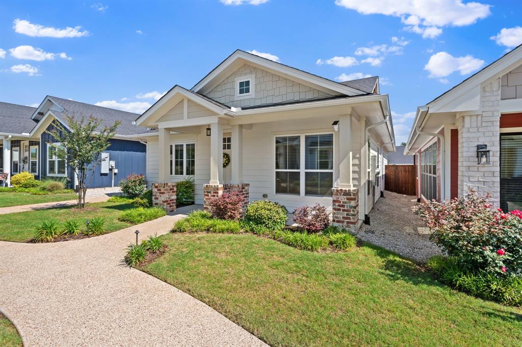 322 Woodside Trail