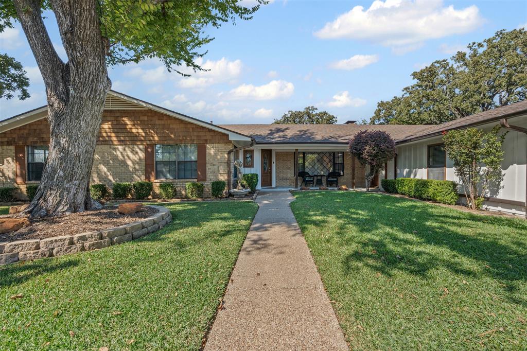 700 Wyche Court