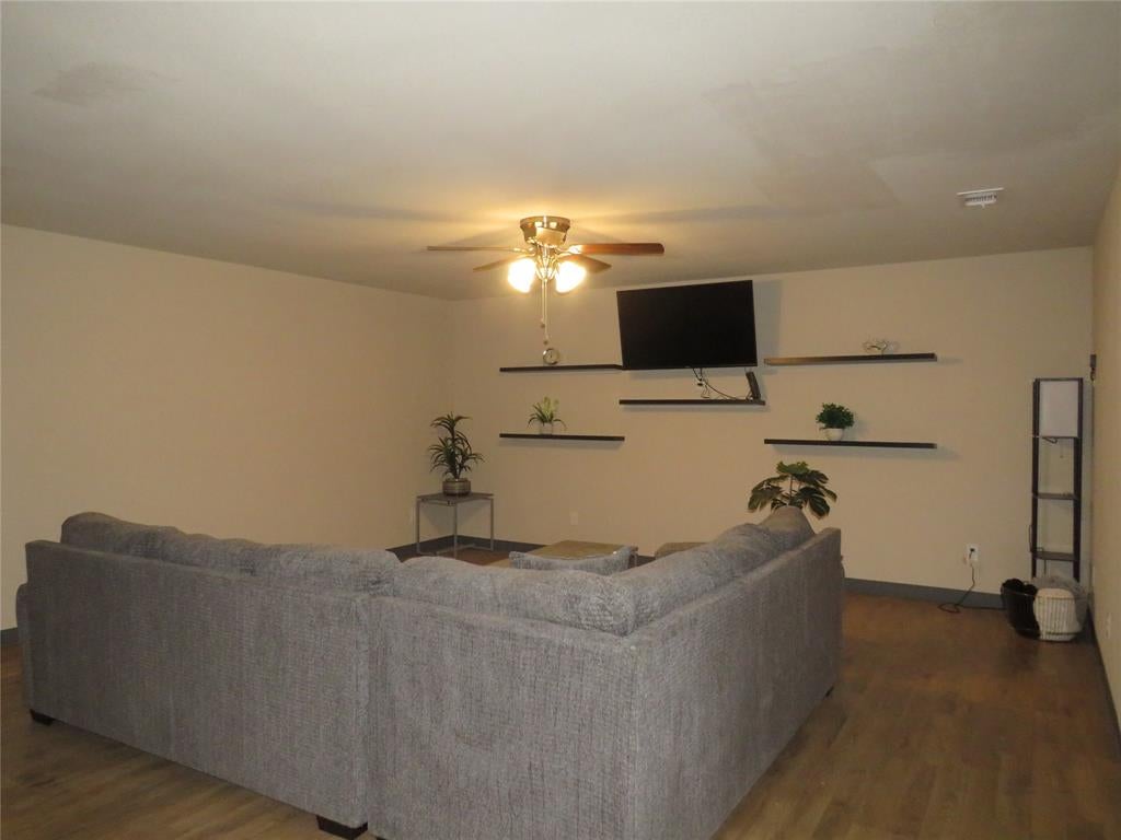 12069 Joyce Lane 8