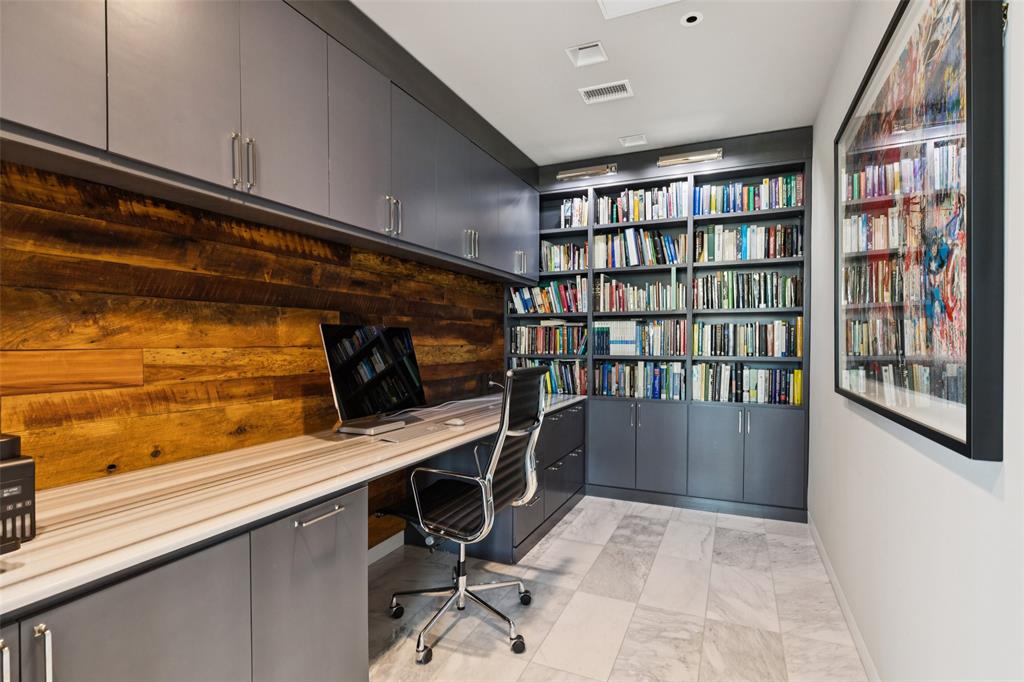 Museum Tower - Residential