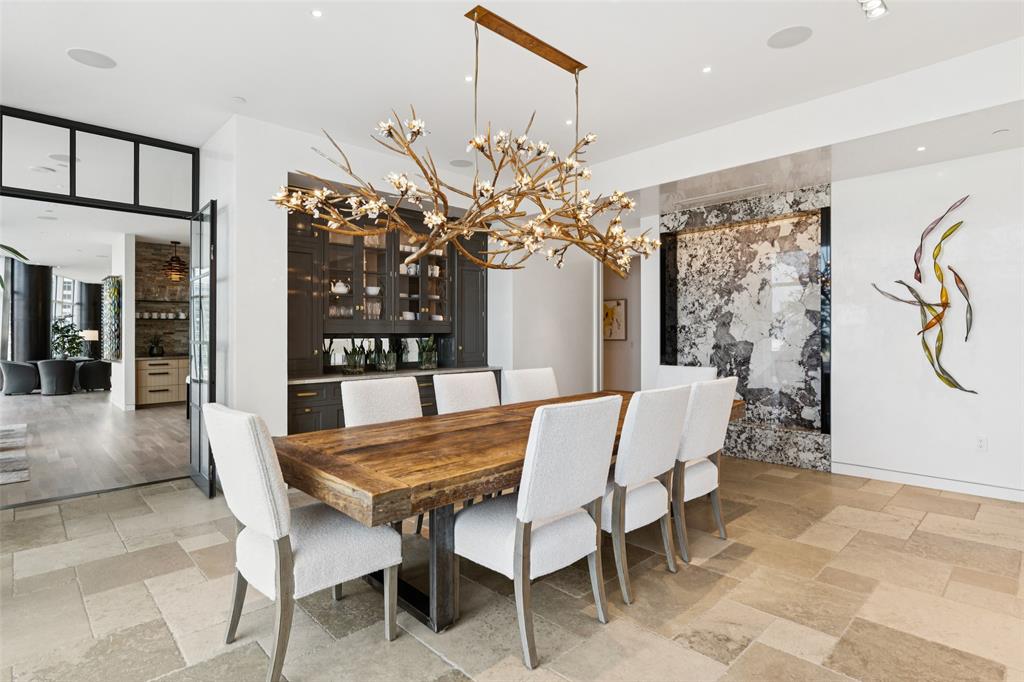 Museum Tower - Residential