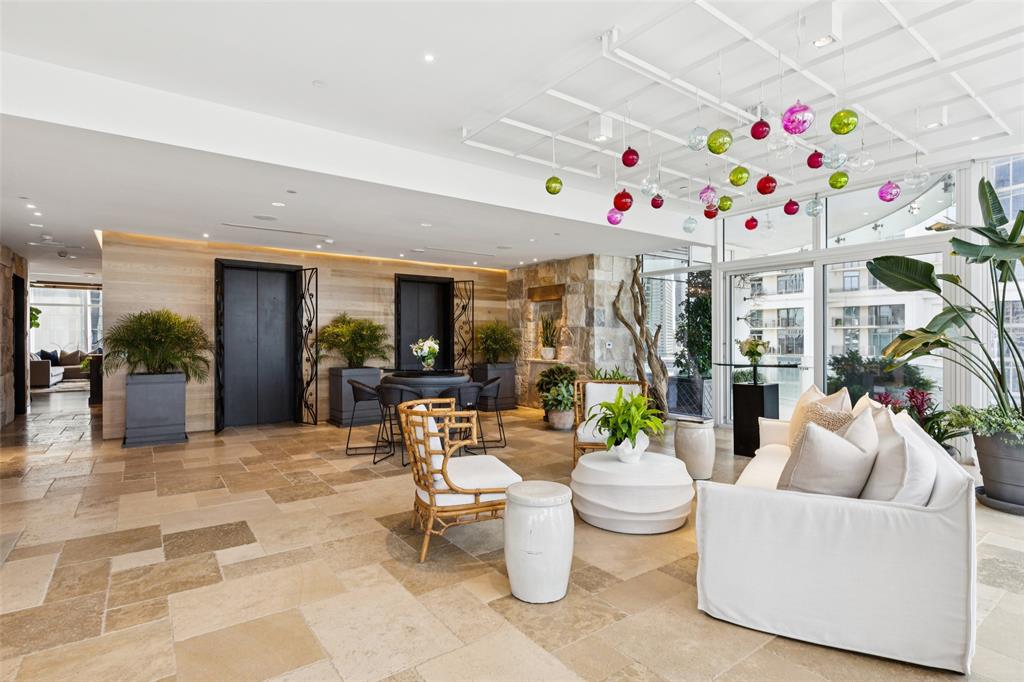 Museum Tower - Residential