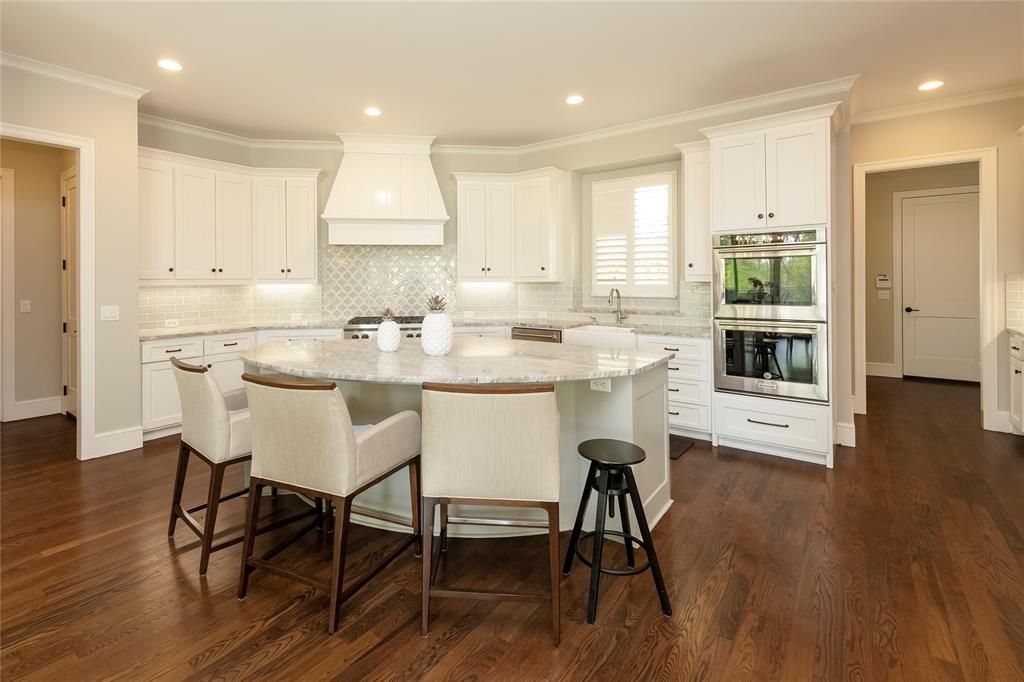 804 Winding Ridge Trail