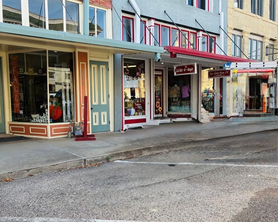 325 N Main Street