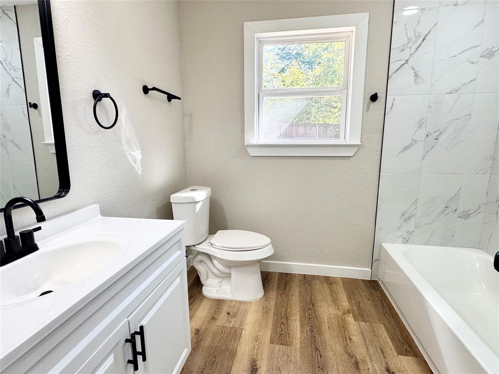 SOUTH HILLS ADDITION - Residential Lease