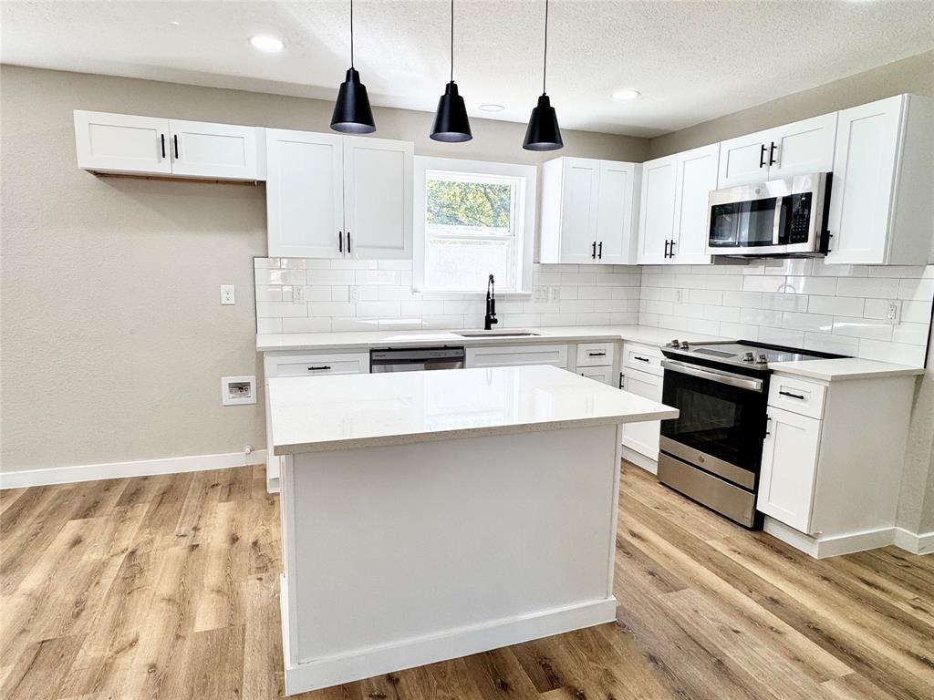 SOUTH HILLS ADDITION - Residential Lease