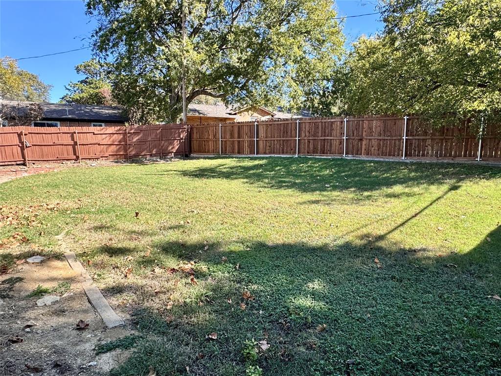 SOUTH HILLS ADDITION - Residential Lease