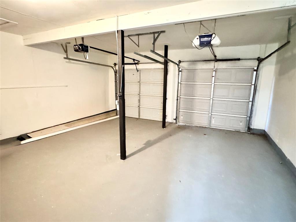 SOUTH HILLS ADDITION - Residential Lease