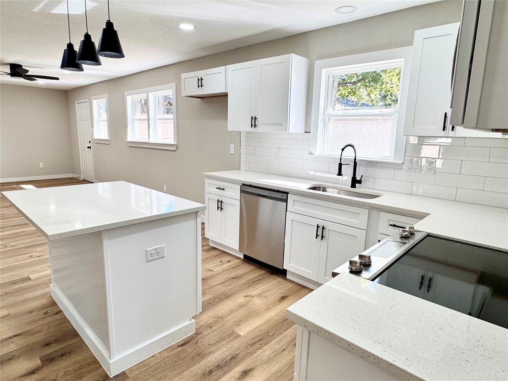 SOUTH HILLS ADDITION - Residential Lease