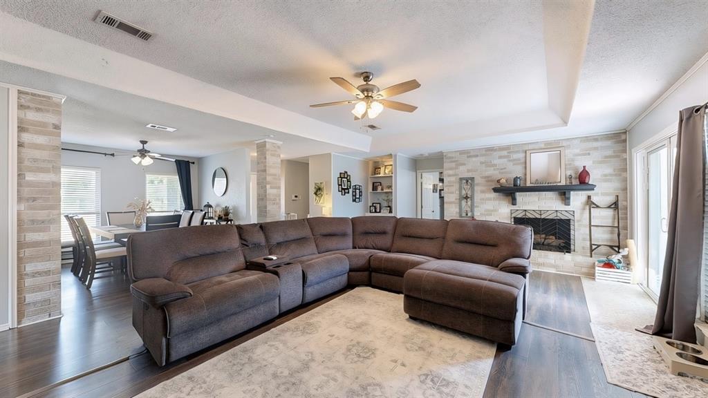 214 Bexar Drive