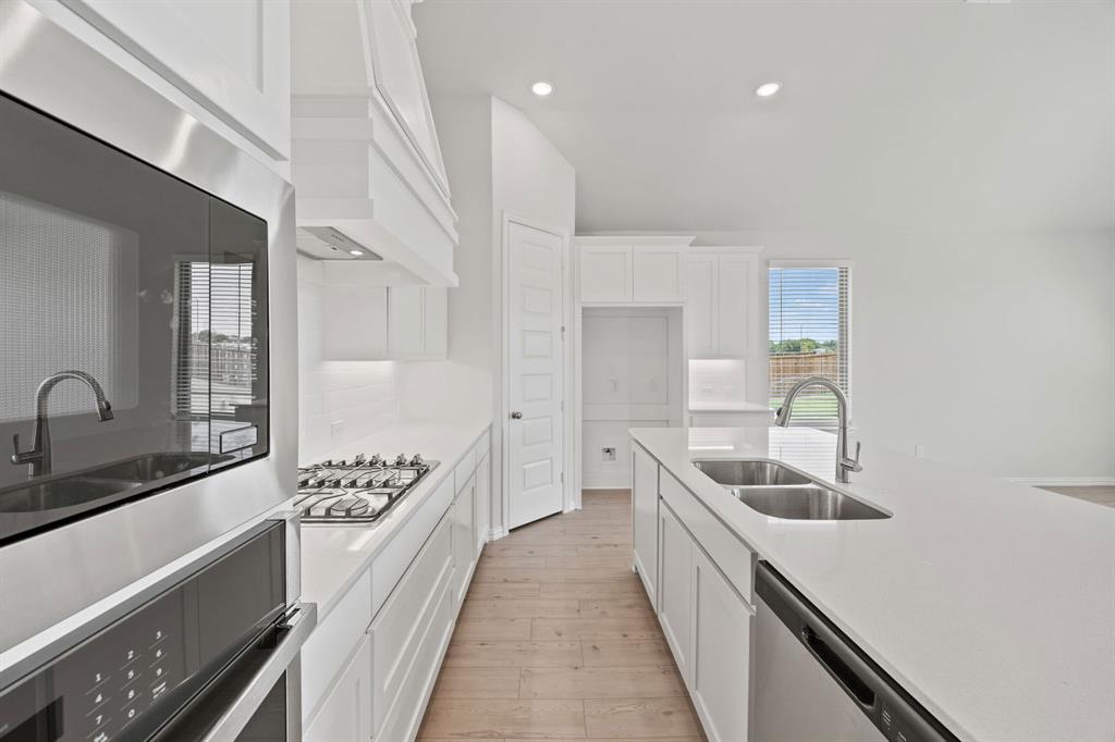 718 Tinsley Meadows Drive