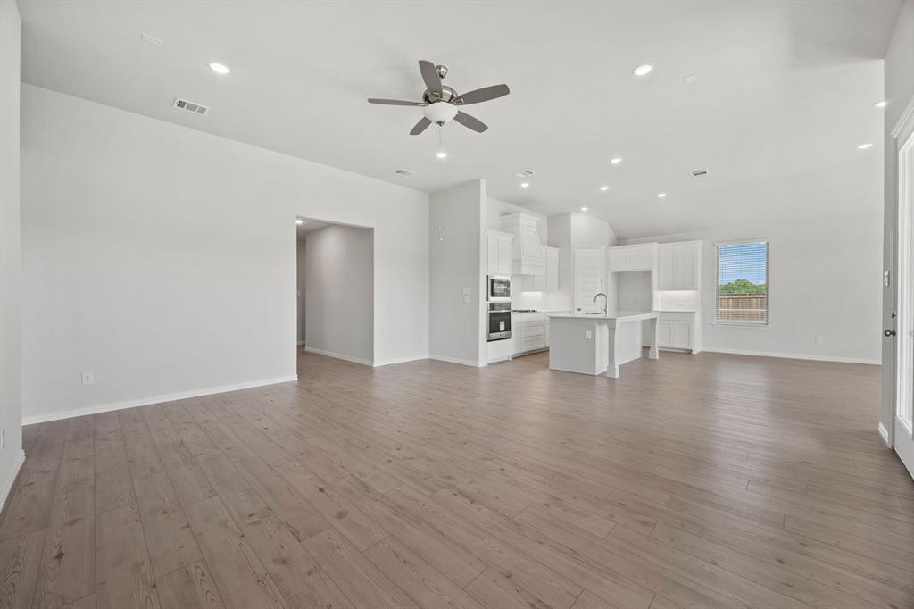 718 Tinsley Meadows Drive