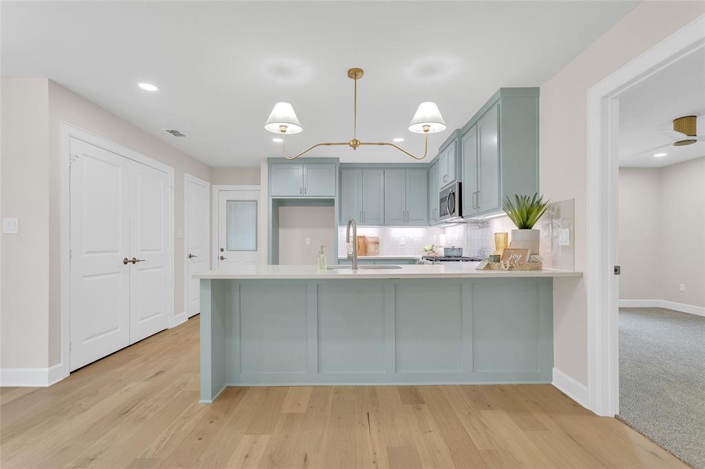 113 W Magnolia Street