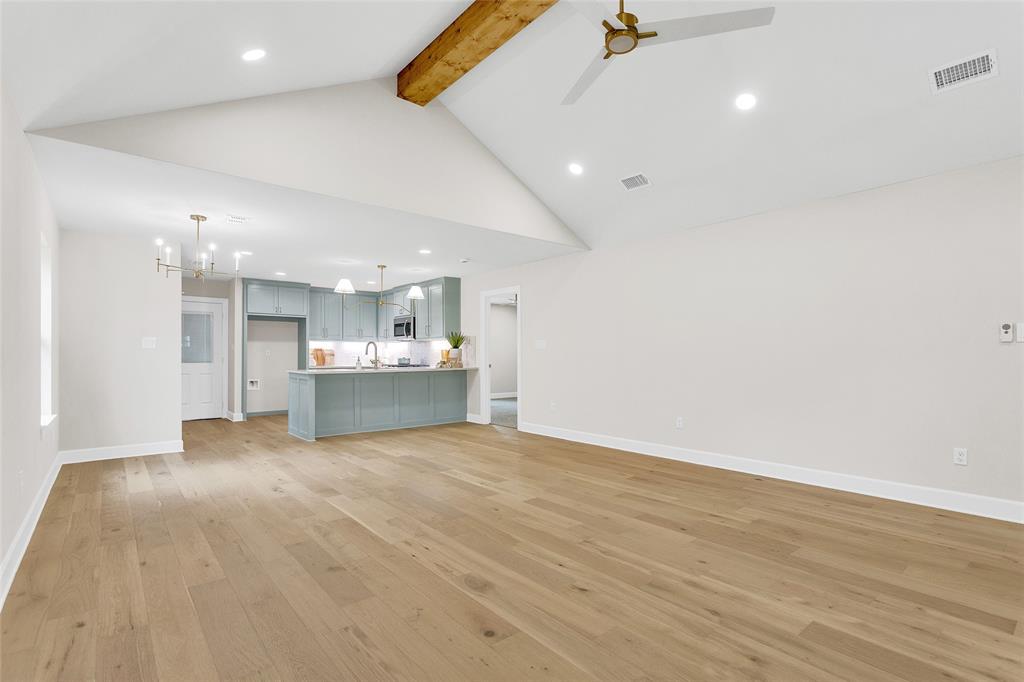 113 W Magnolia Street