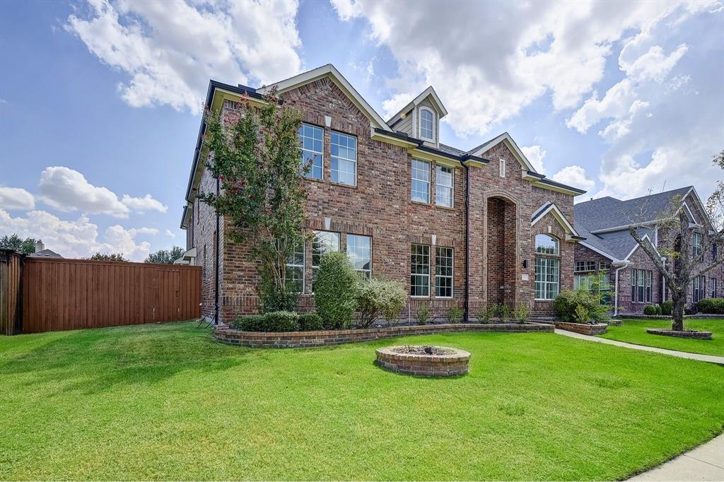 1616 Sweetbay Drive