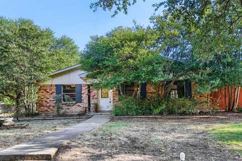 Photo of 1309 Whitehall Drive, Plano, TX 75023 (MLS # 21366873)