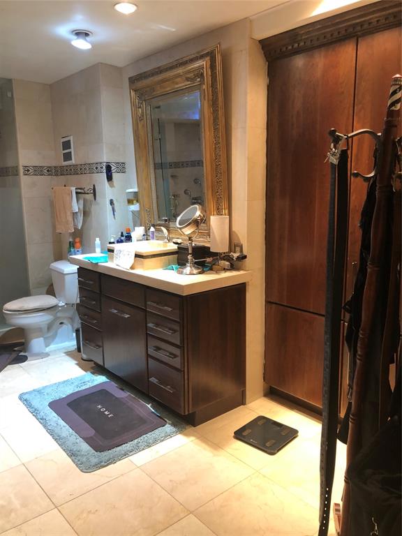 Bonaventure Condo - Residential